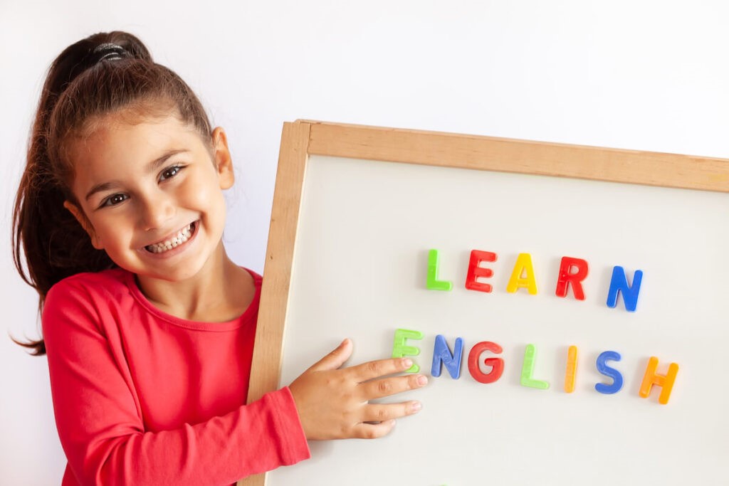 آموزش زبان انگلیسی به کودک در منزل