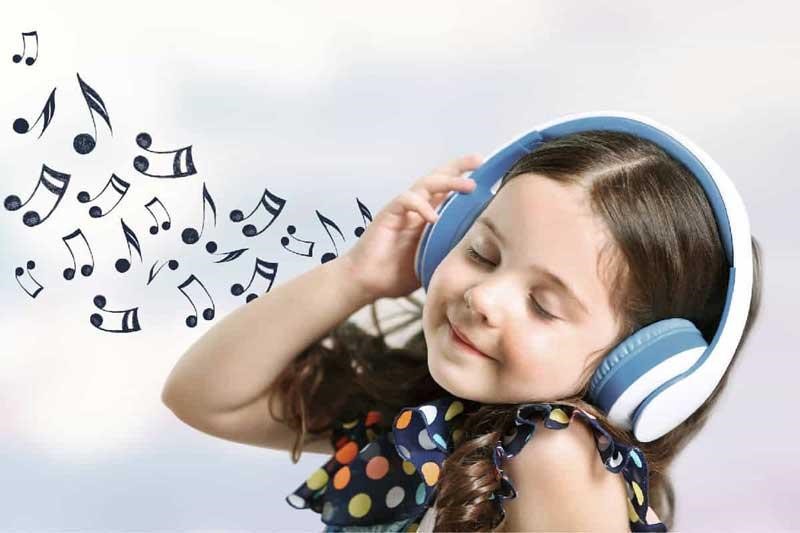 یادگیری زبان انگلیسی با گوش دادن به آهنگ